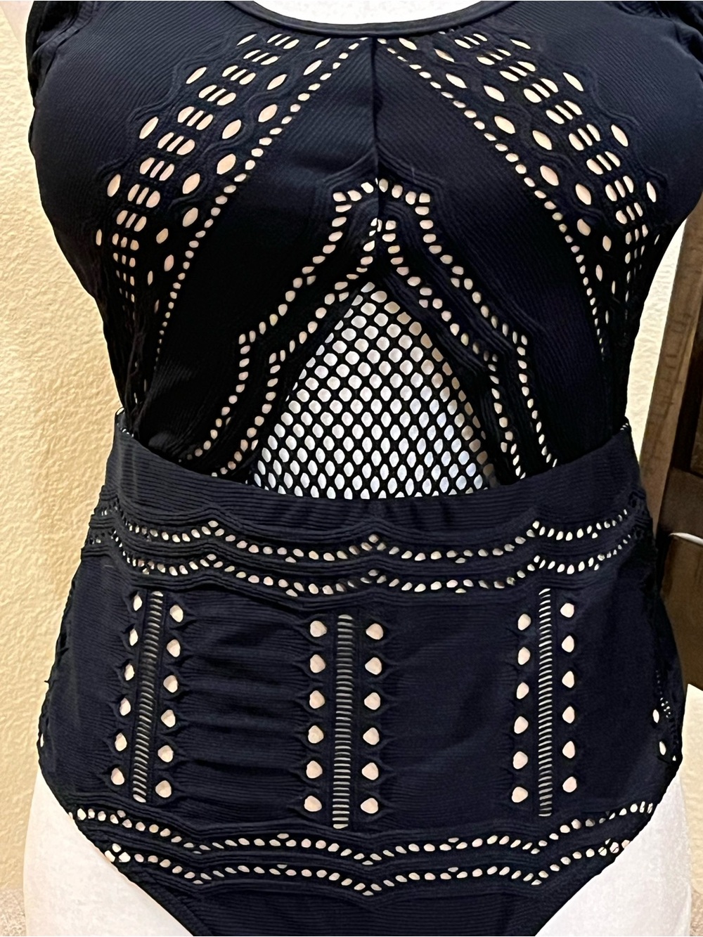 Jets Australia one-piece swimsuit. Black crochet. Padded push-up. Slimming. 8 - Picture 2 of 11